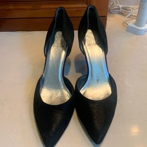 Stuart Weitzman D’Orsay pump